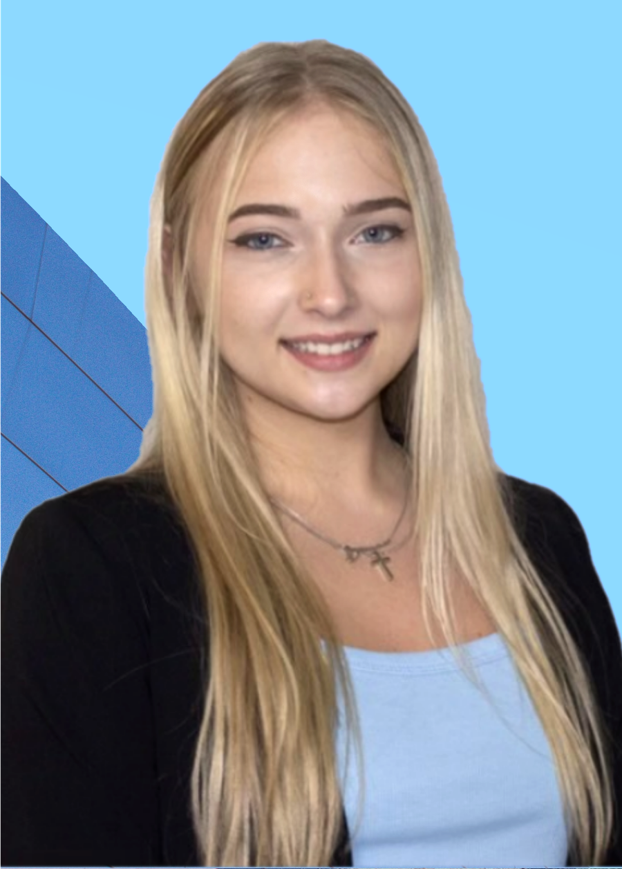 Brianna L. – Accountant